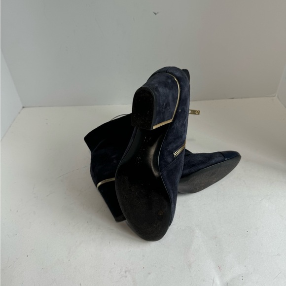 Calvin Klein Kristi Blue Suede Ankle Boots. Size 6.5 - Picture 10 of 11